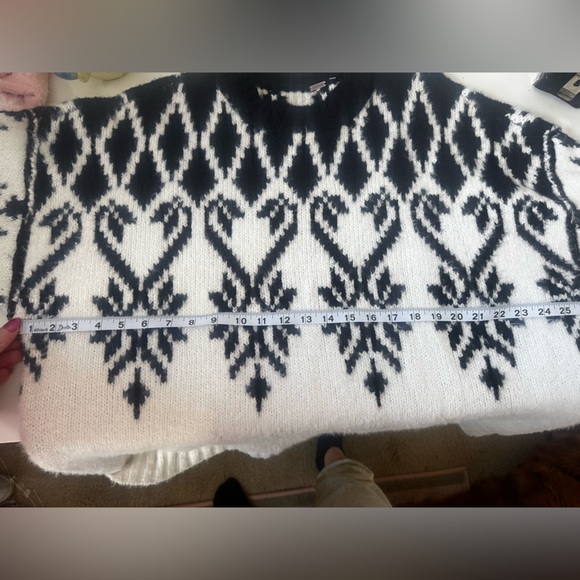 Free People Oversized Chunky Knit Fireside Tunic Sweater Ivory Black Medium - Picture 13 of 16